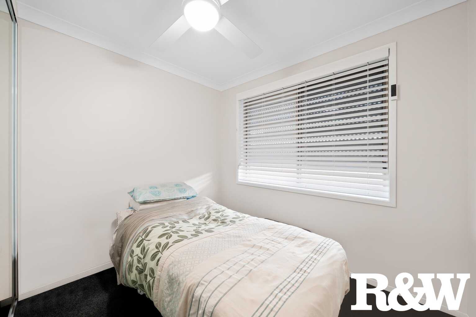 4 Tallinn Grove Rooty Hill 4 Tallinn Grove Rooty Hill