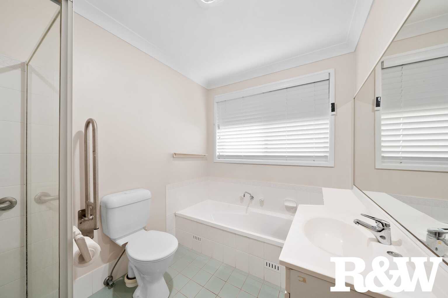 4 Tallinn Grove Rooty Hill 4 Tallinn Grove Rooty Hill