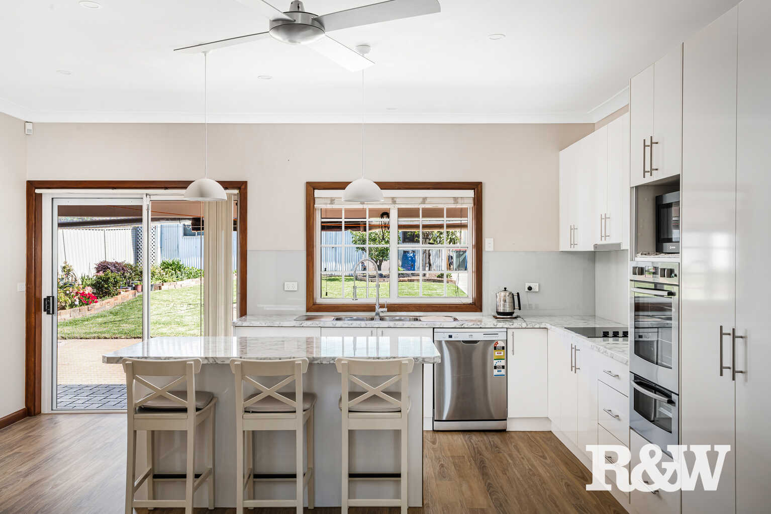 156 Centenary Road South Wentworthville