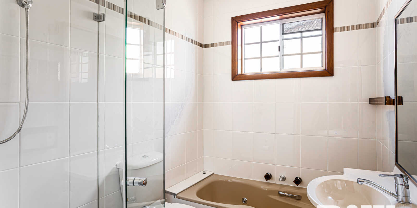 156 Centenary Road South Wentworthville
