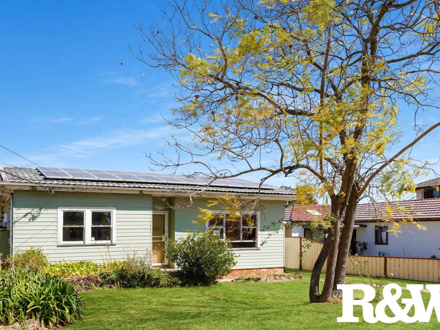 32 Wycombe Street Doonside