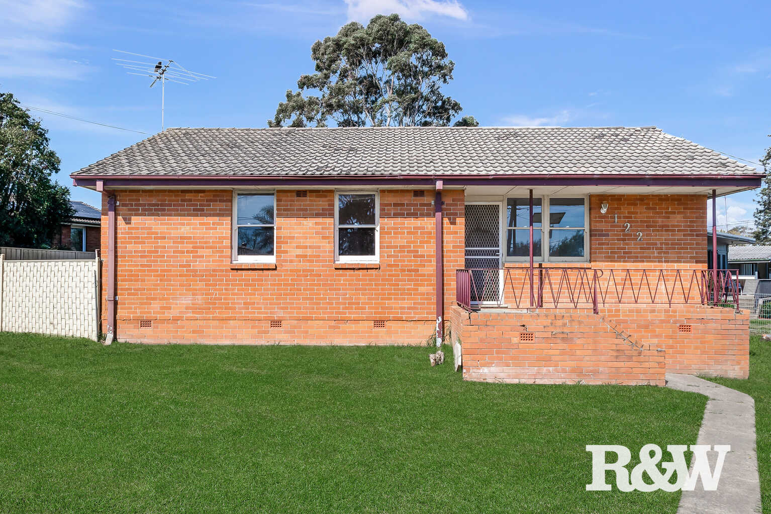 122 Bougainville Road Blackett 122 Bougainville Road Blackett