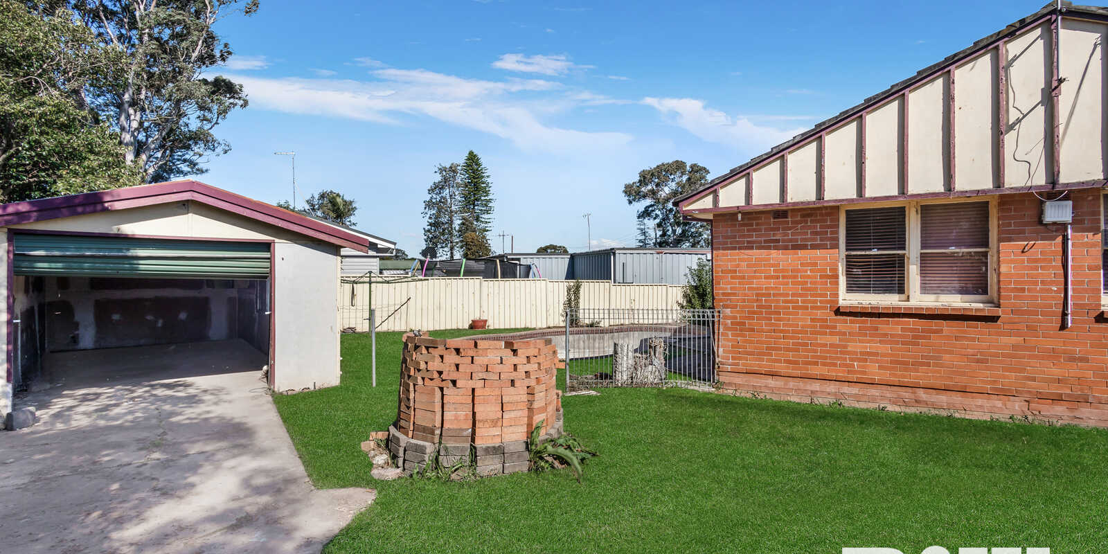 122 Bougainville Road Blackett 122 Bougainville Road Blackett