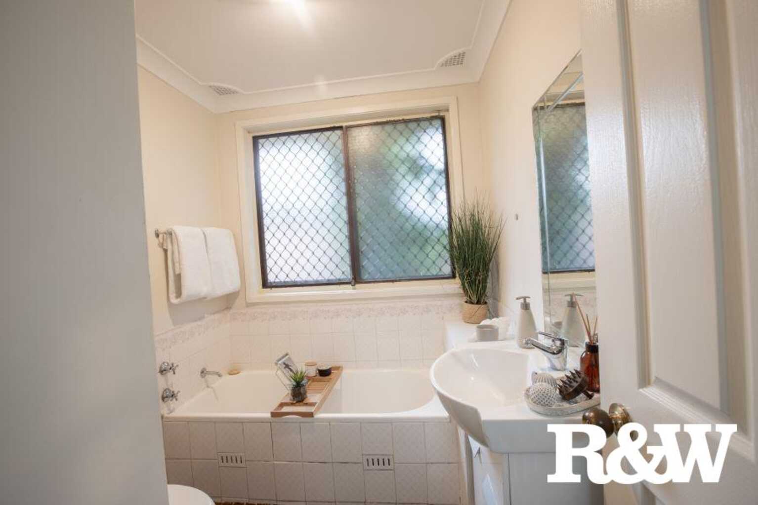 20 Brune Street Doonside 20 Brune Street Doonside