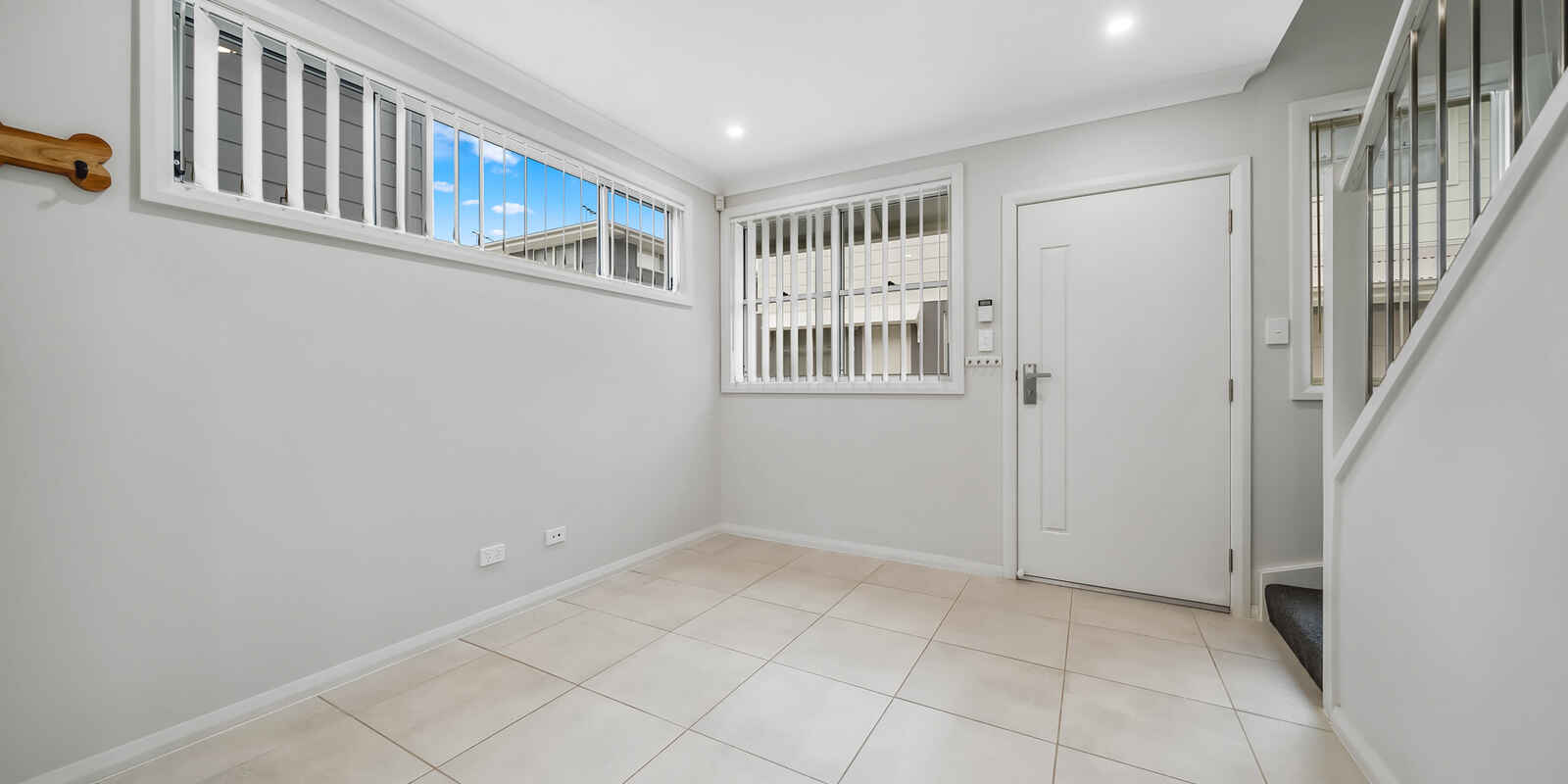 3/26 Canberra Street Oxley Park