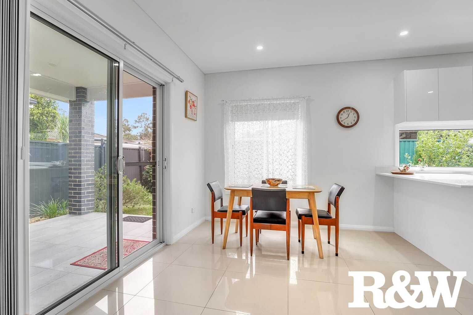 3 Mentor Glade Rooty Hill
