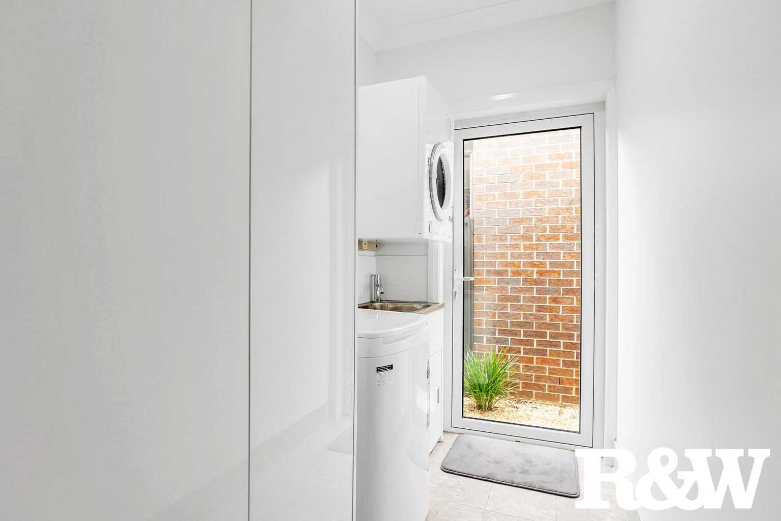 3 Mentor Glade Rooty Hill