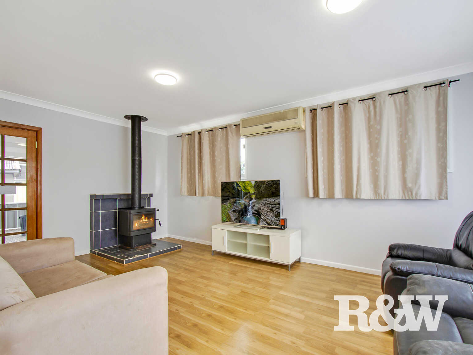 34 Gasmata Crescent Whalan