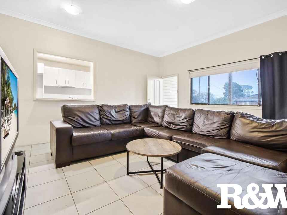 2/52 Brisbane Street Oxley Park