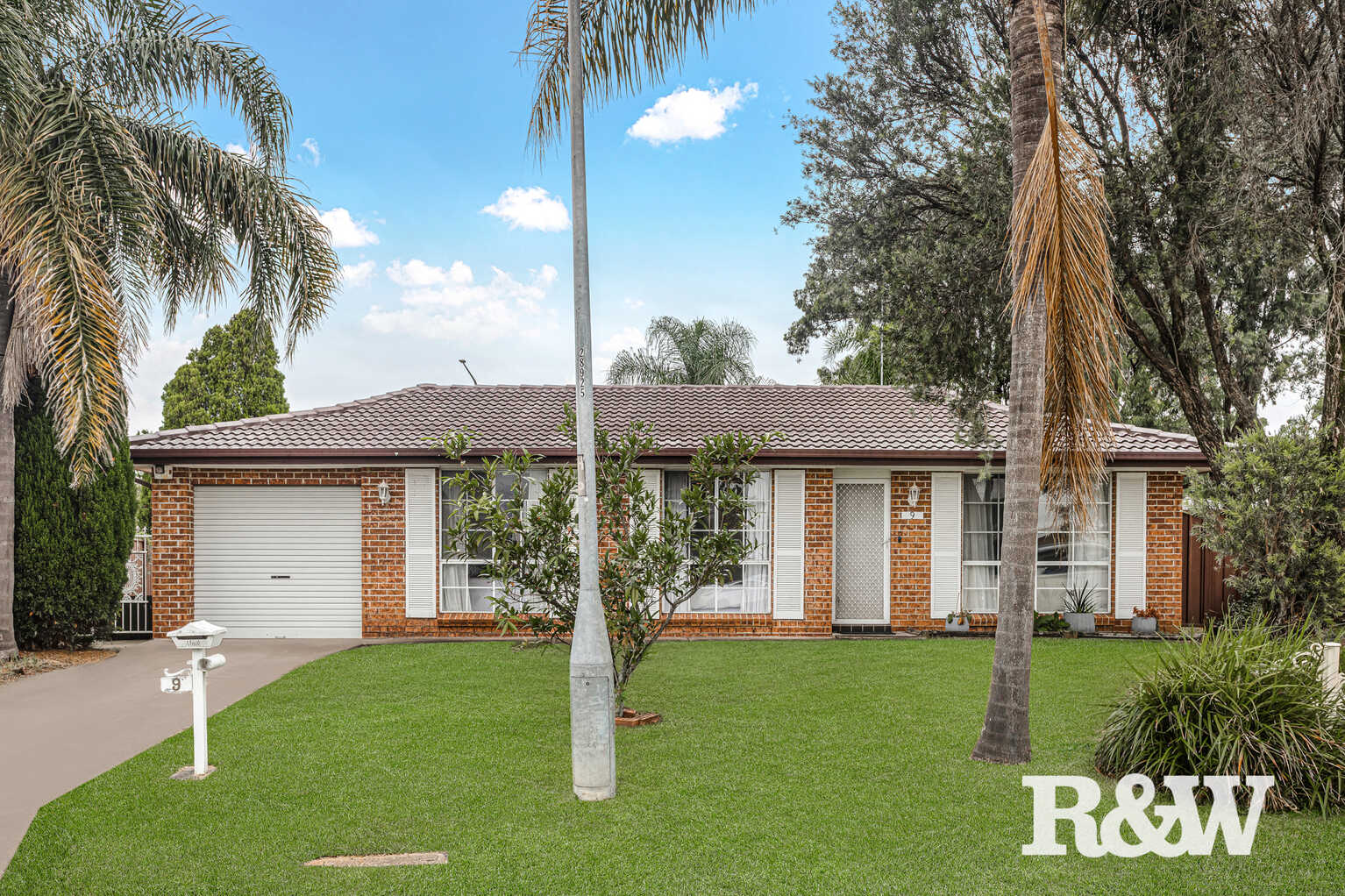 9 Pam Green Place Doonside
