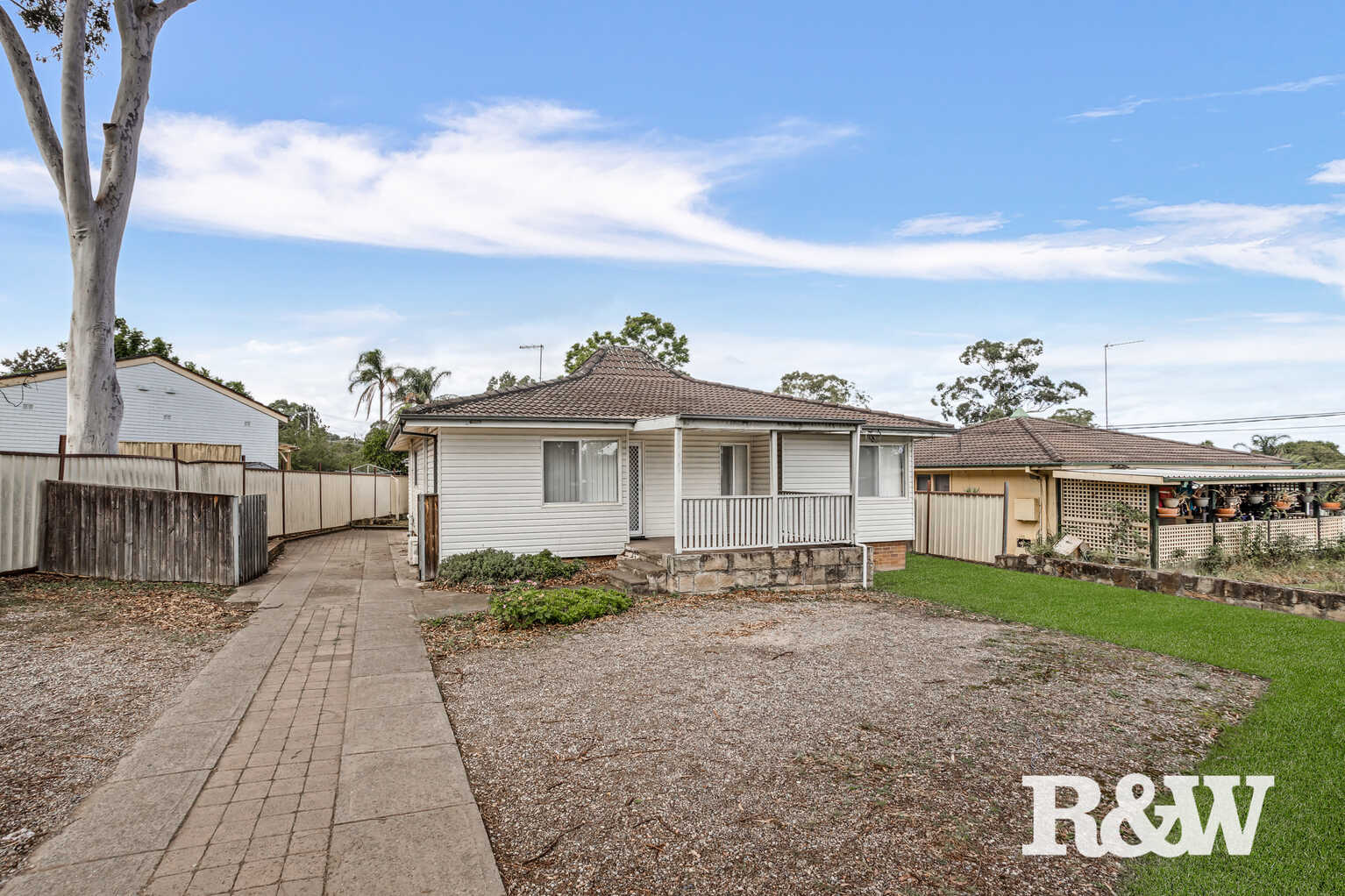11 & 11A Freya Crescent Shalvey 11 & 11A Freya Crescent Shalvey