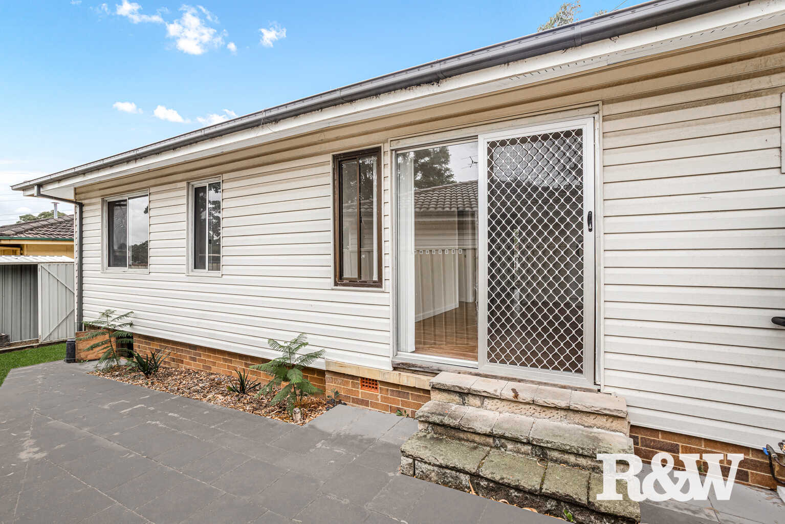 11 & 11A Freya Crescent Shalvey 11 & 11A Freya Crescent Shalvey
