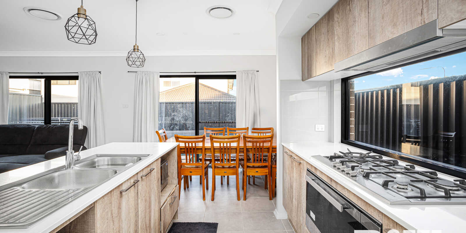 40 Sandalwood Crescent Colebee 40 Sandalwood Crescent Colebee