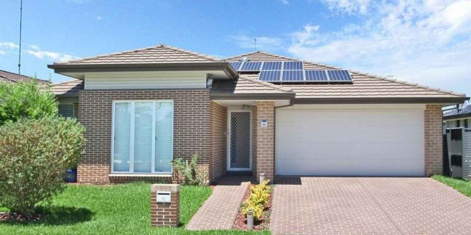 15 Marshall Avenue Ropes Crossing 15 Marshall Avenue Ropes Crossing