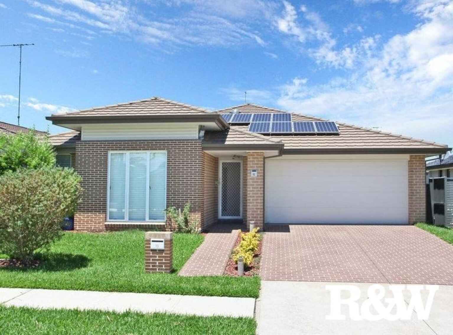 15 Marshall Avenue Ropes Crossing 15 Marshall Avenue Ropes Crossing