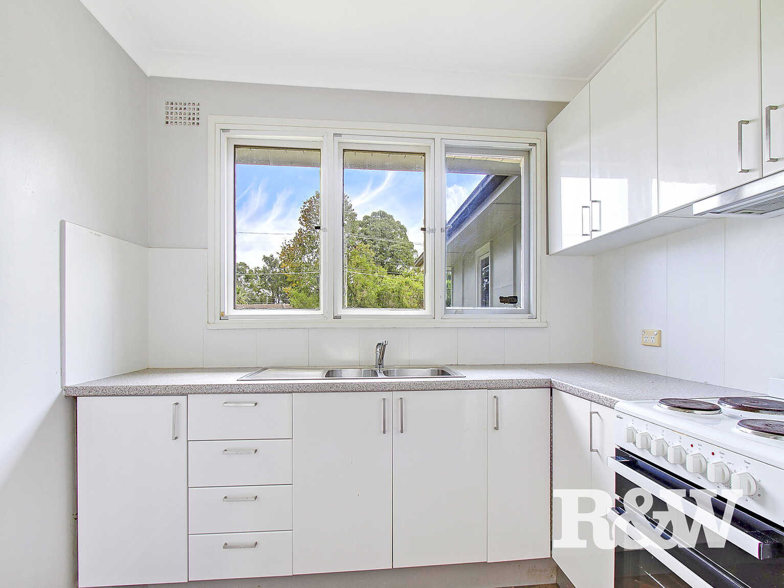 7 Reliance Crescent Willmot 7 Reliance Crescent Willmot