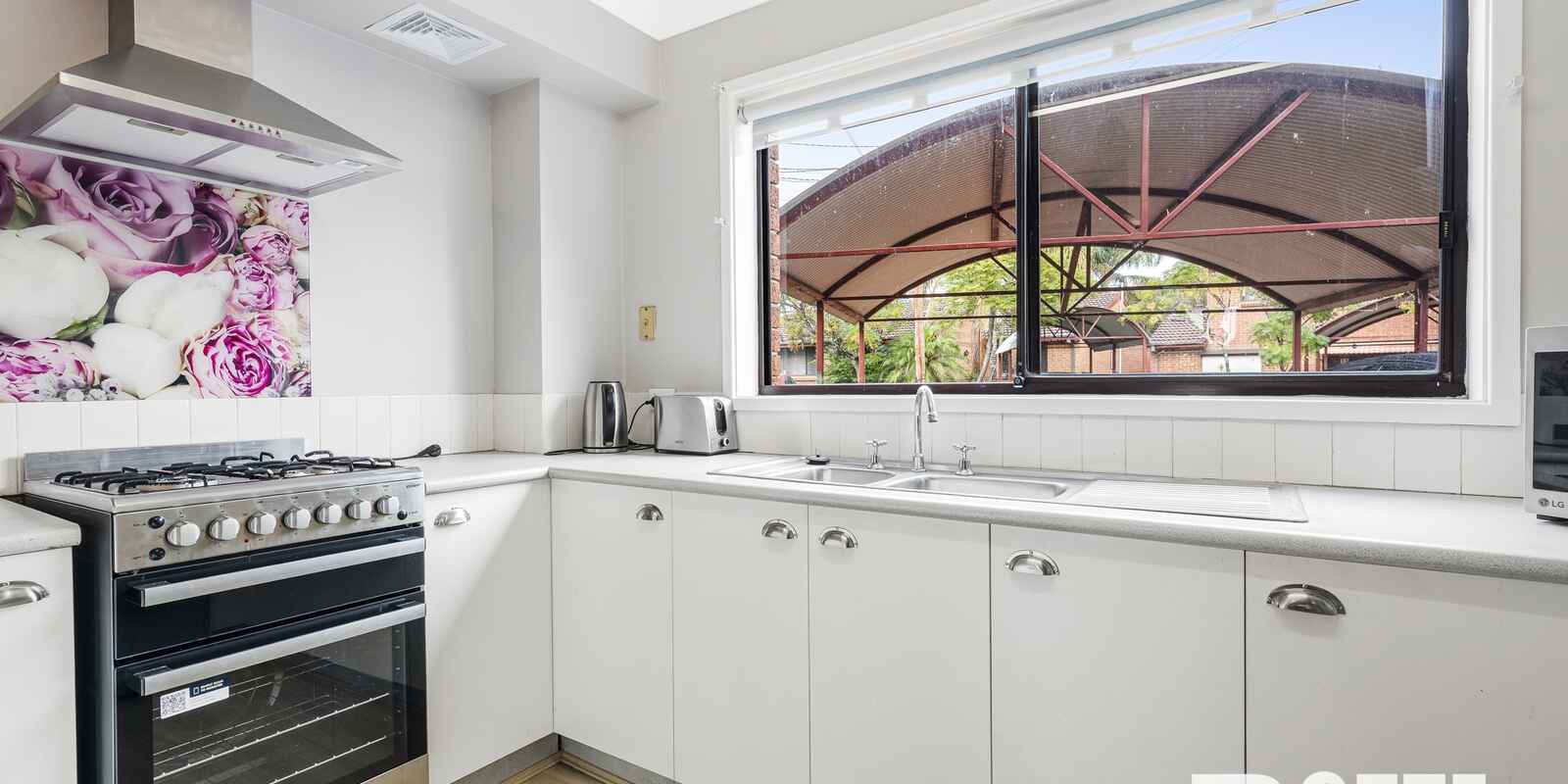 30/300 Jersey Road Plumpton