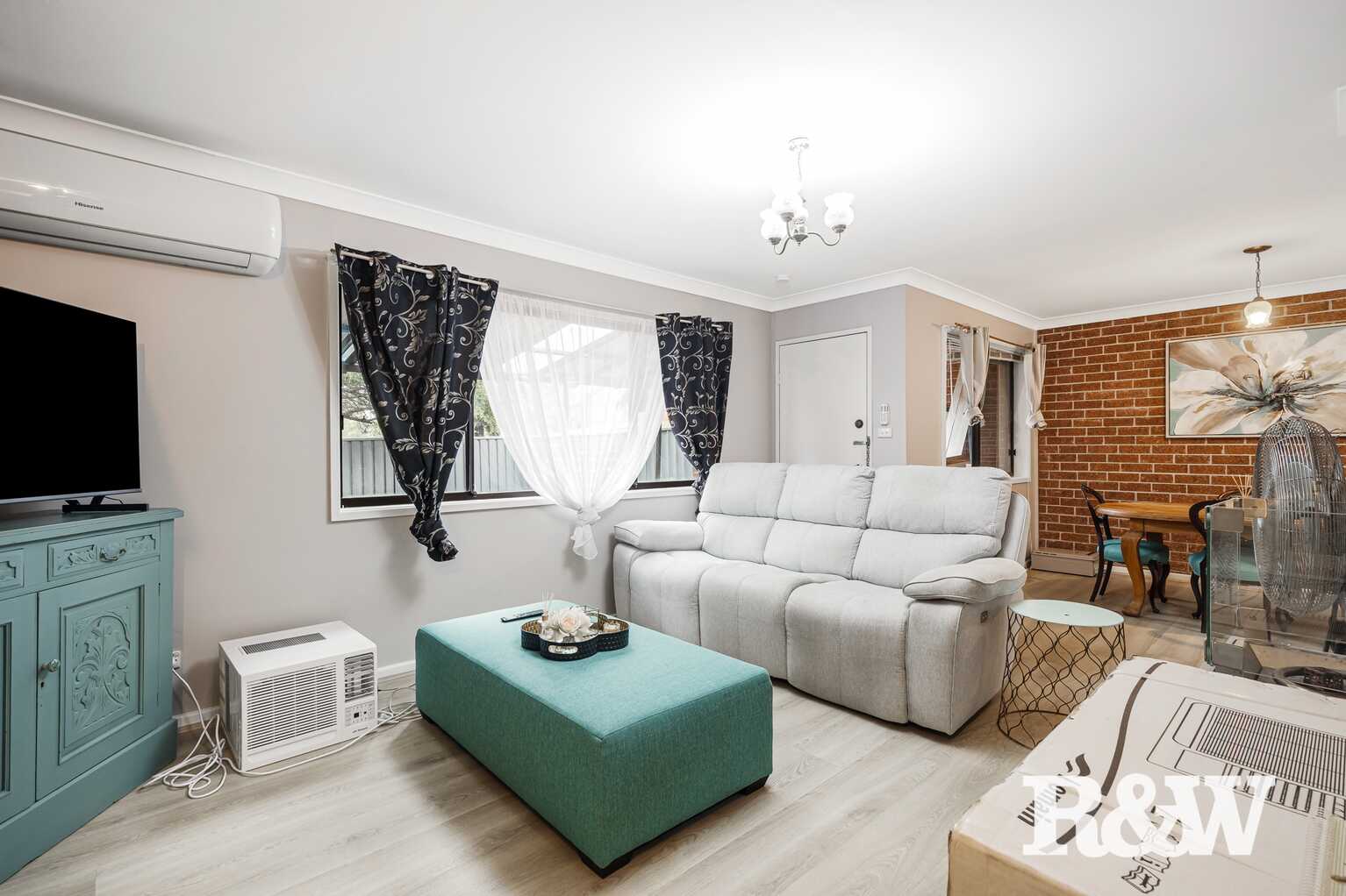 30/300 Jersey Road Plumpton