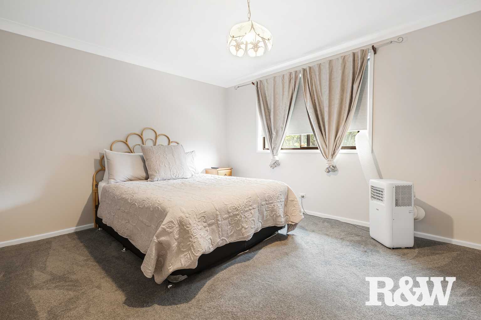 30/300 Jersey Road Plumpton