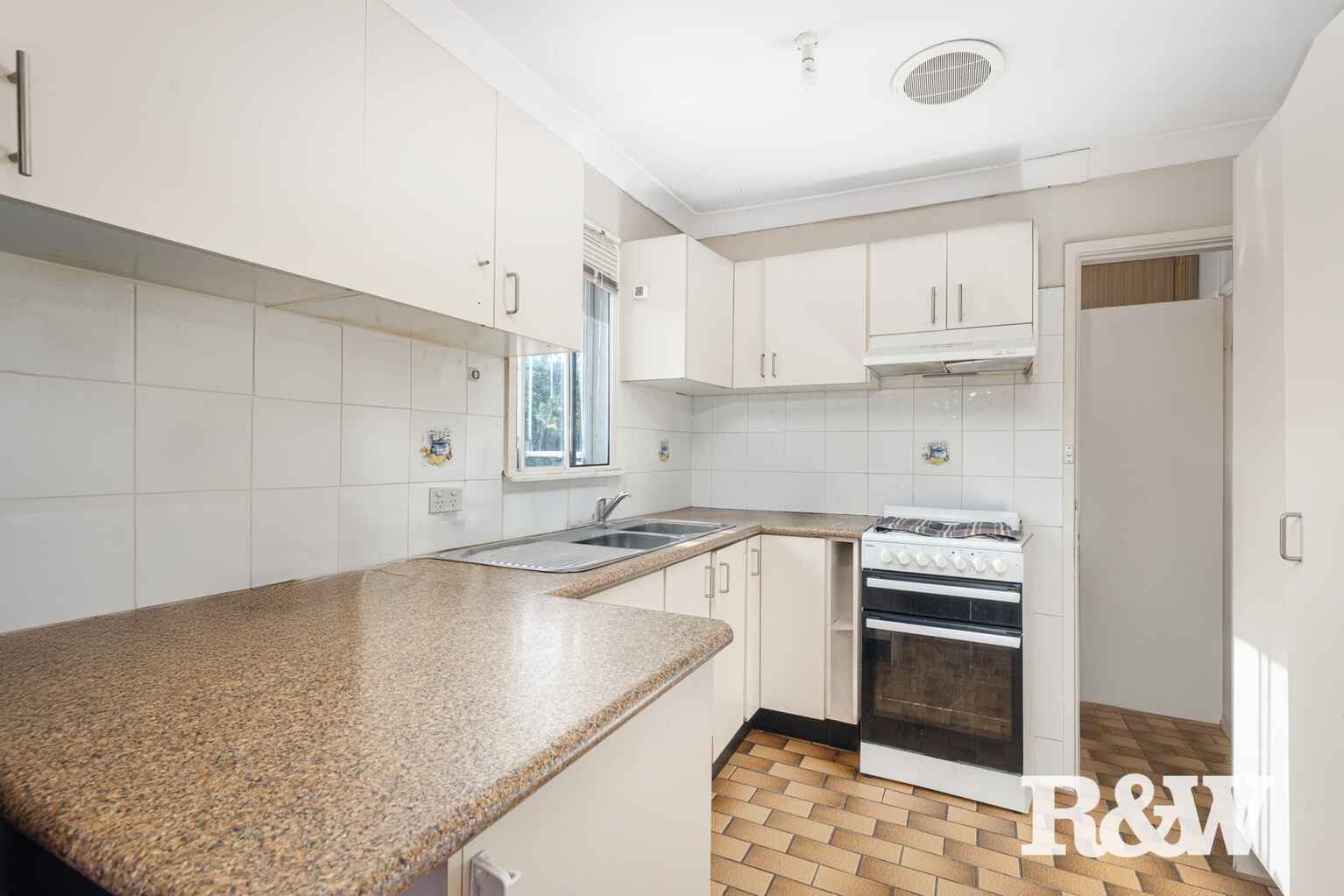 71 Wilkes Crescent Tregear 71 Wilkes Crescent Tregear