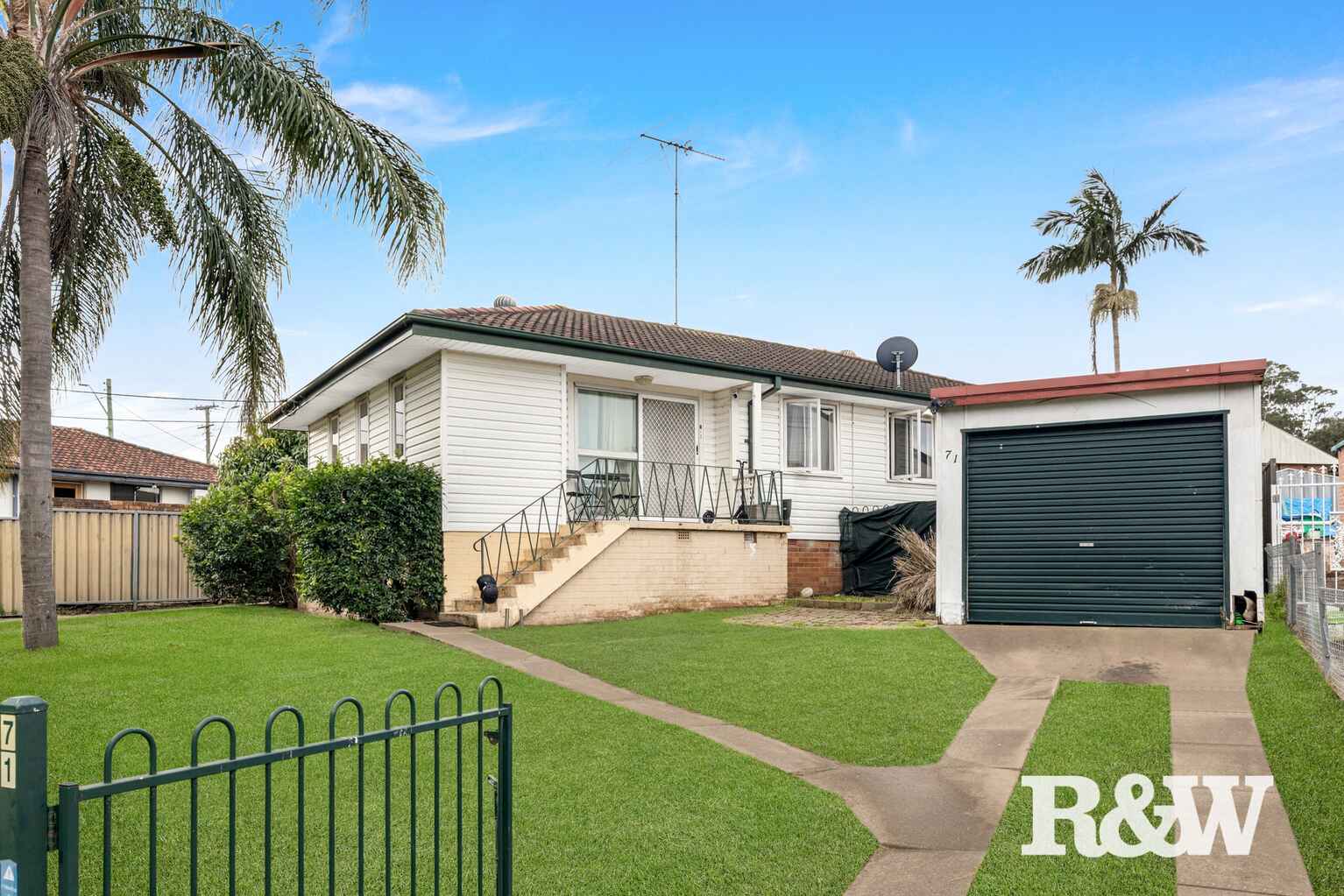 71 Wilkes Crescent Tregear 71 Wilkes Crescent Tregear