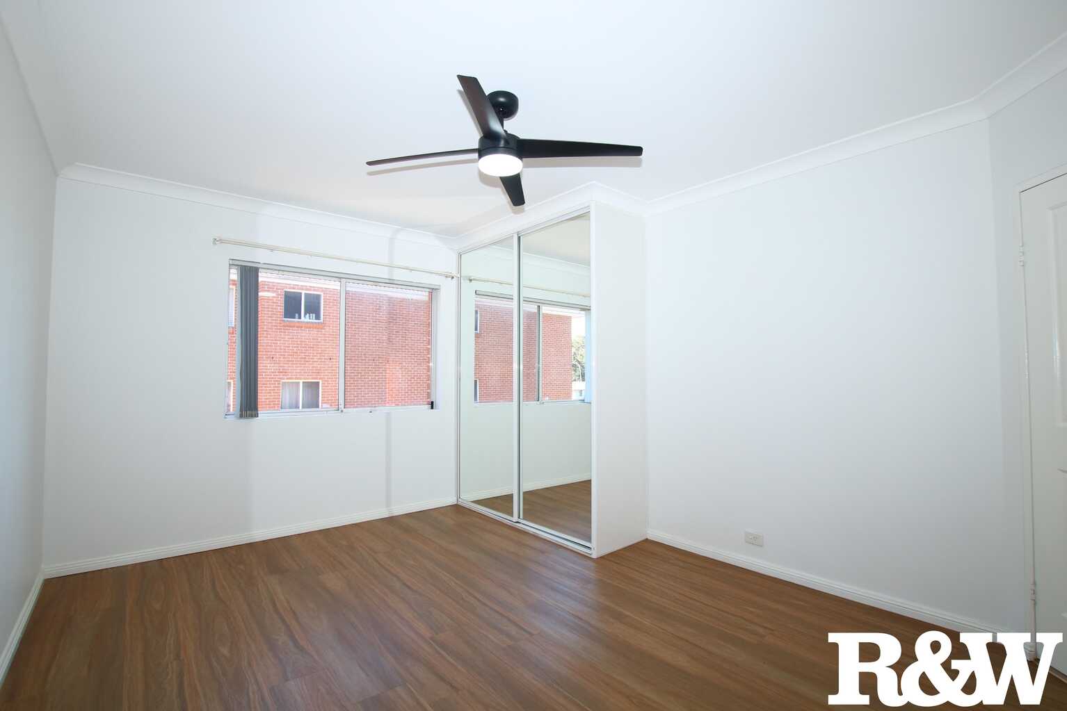 17/324 Woodstock Avenue Mount Druitt