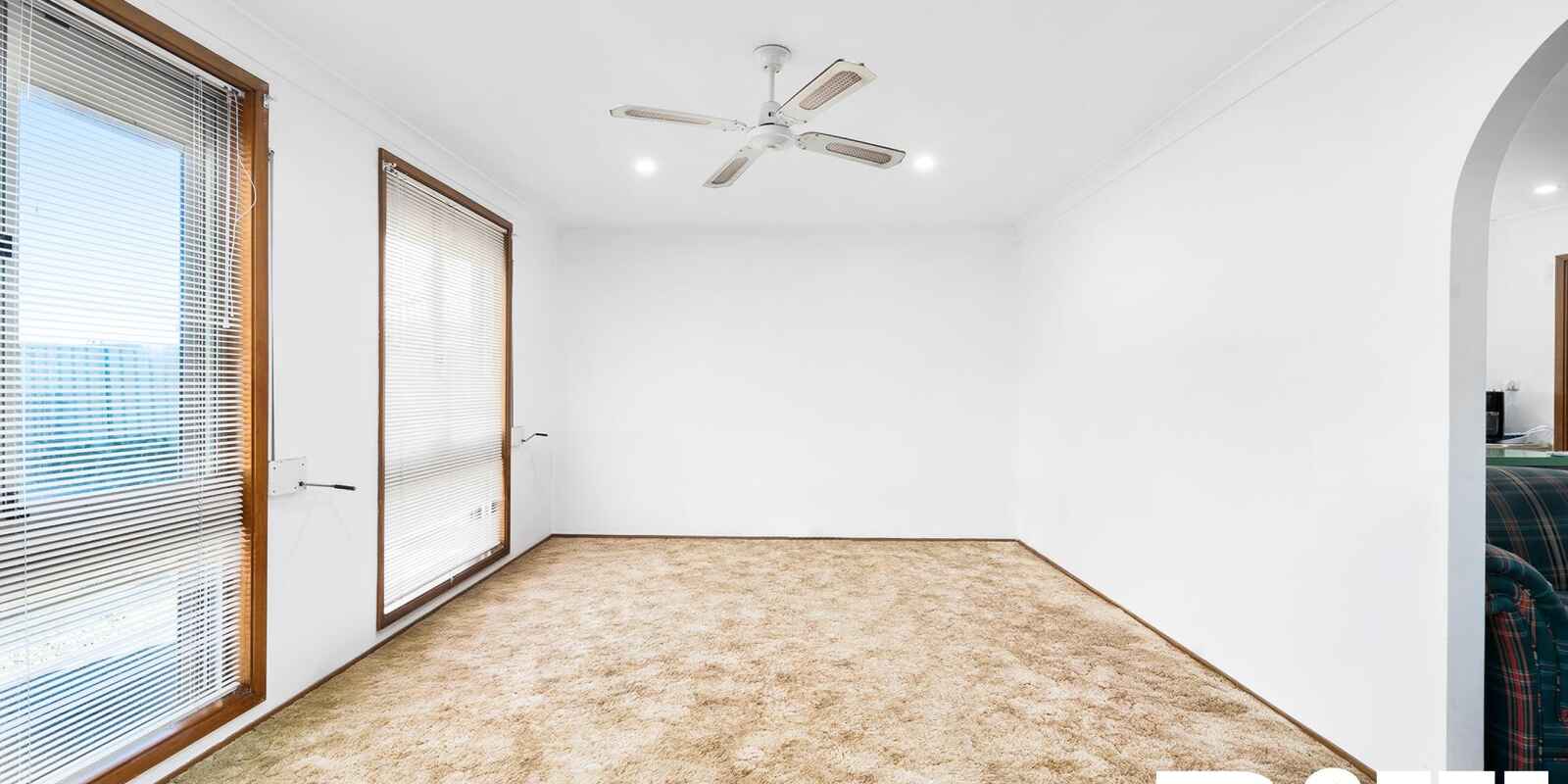 37 Kerwin Circle Hebersham