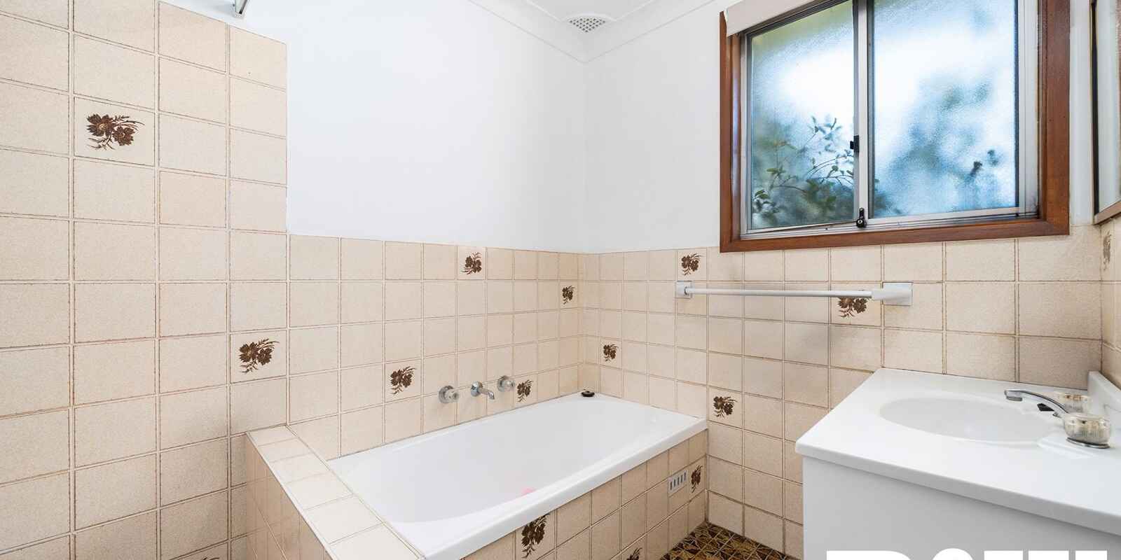 37 Kerwin Circle Hebersham