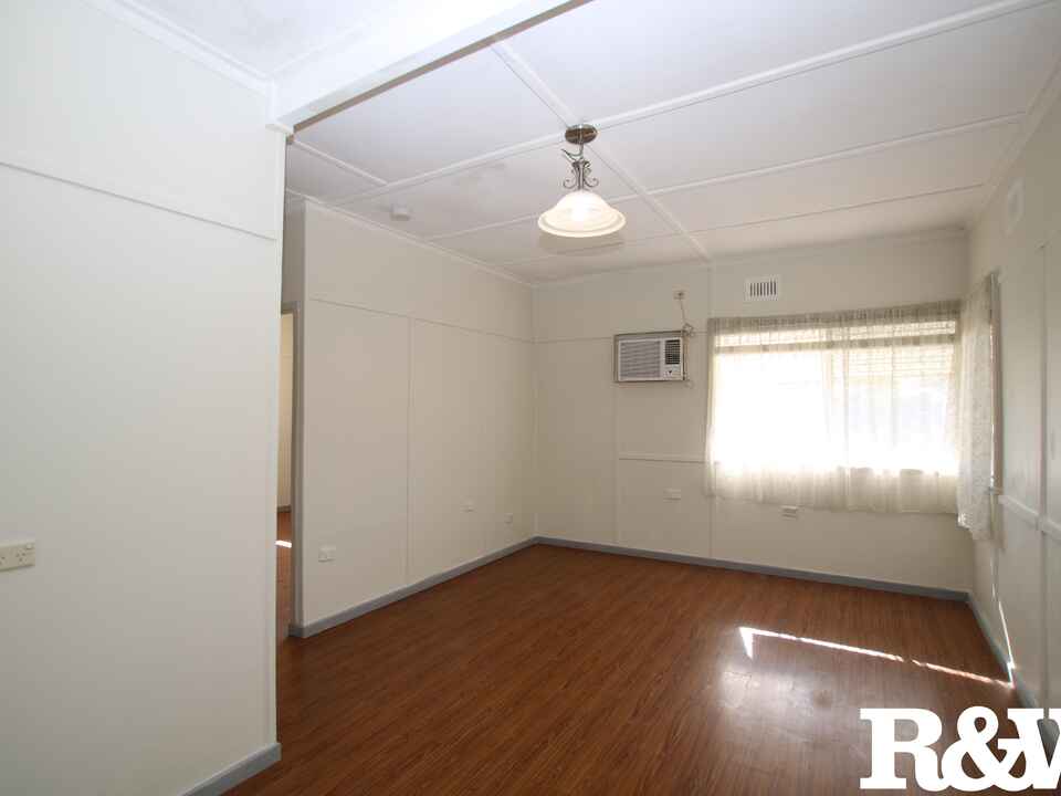 19 Araluen Avenue St Marys
