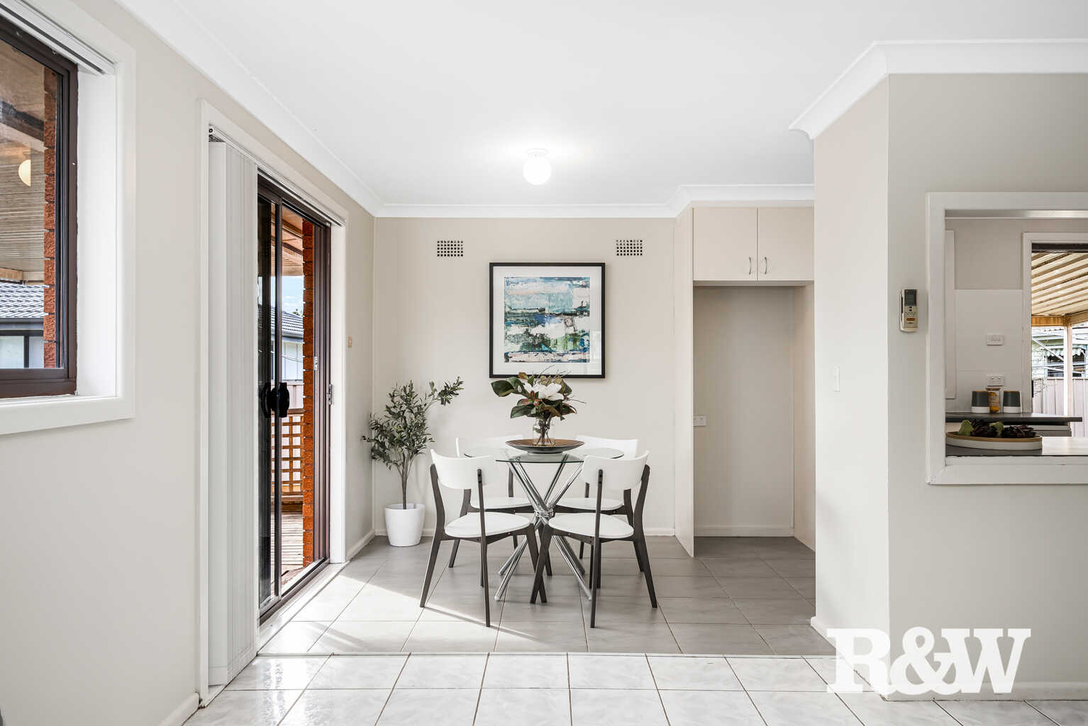 27 Niland Crescent Blackett