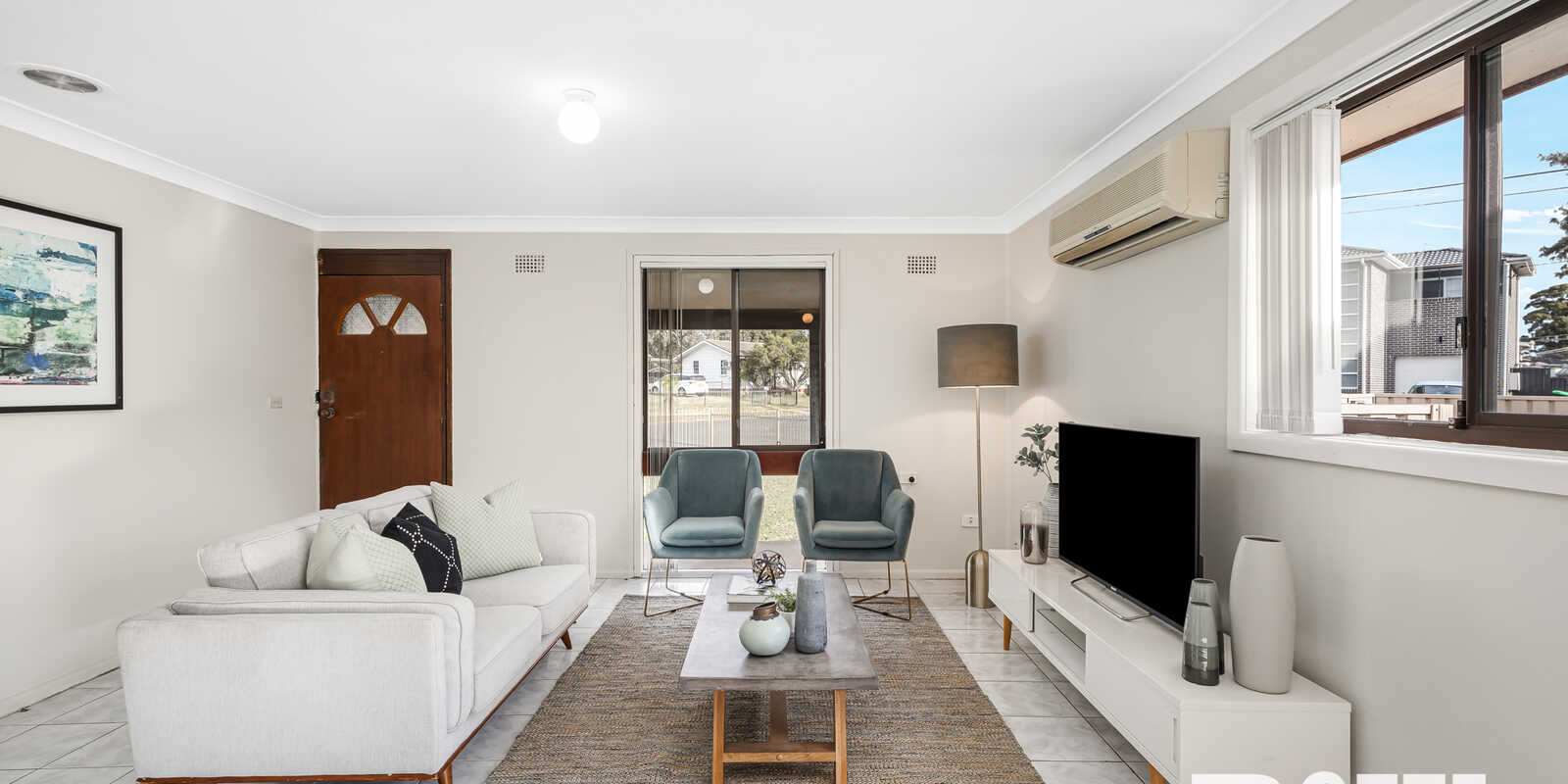 27 Niland Crescent Blackett
