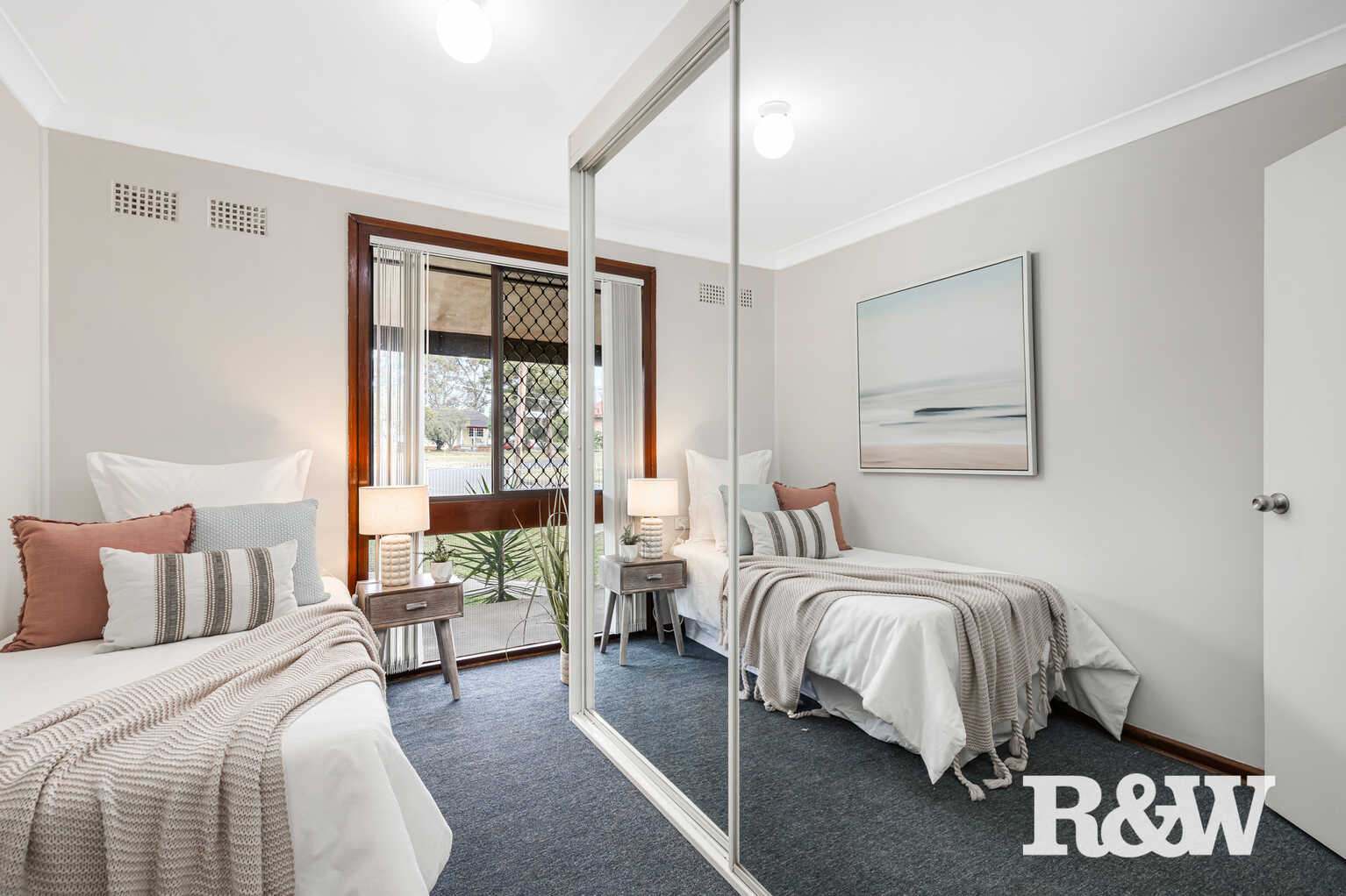 27 Niland Crescent Blackett