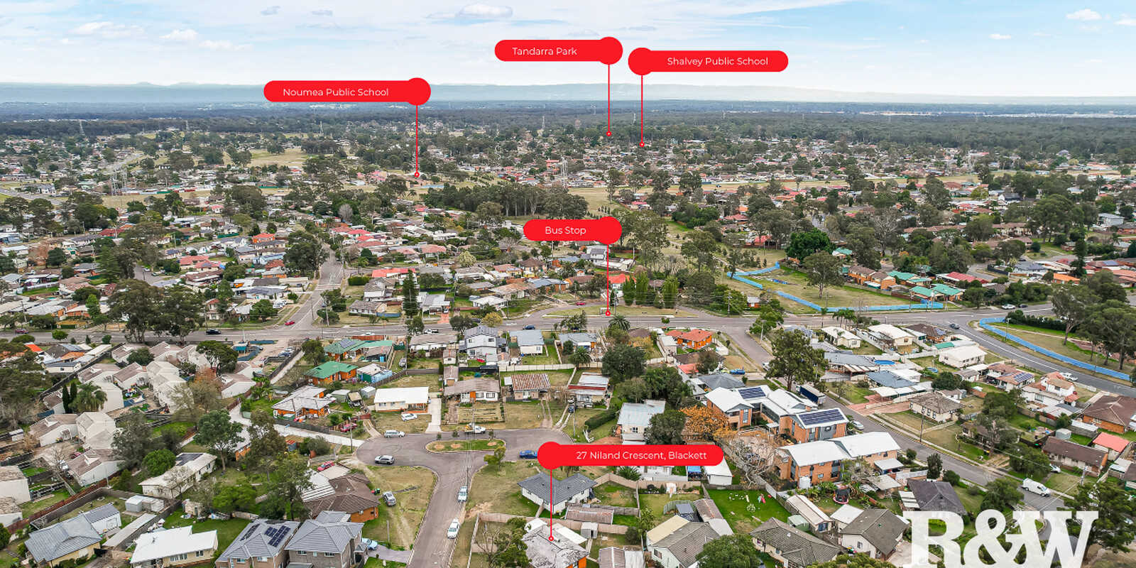 27 Niland Crescent Blackett