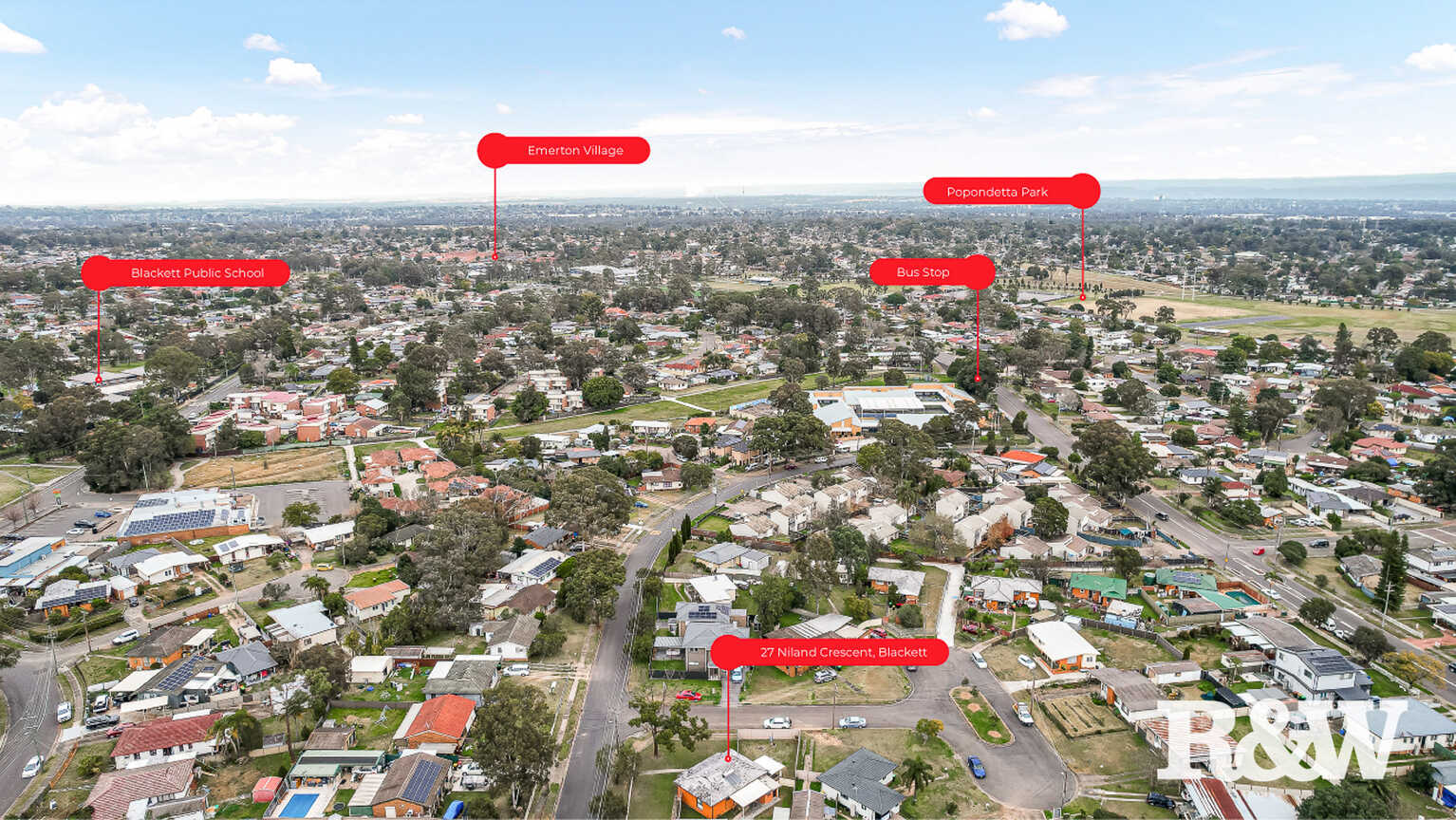 27 Niland Crescent Blackett