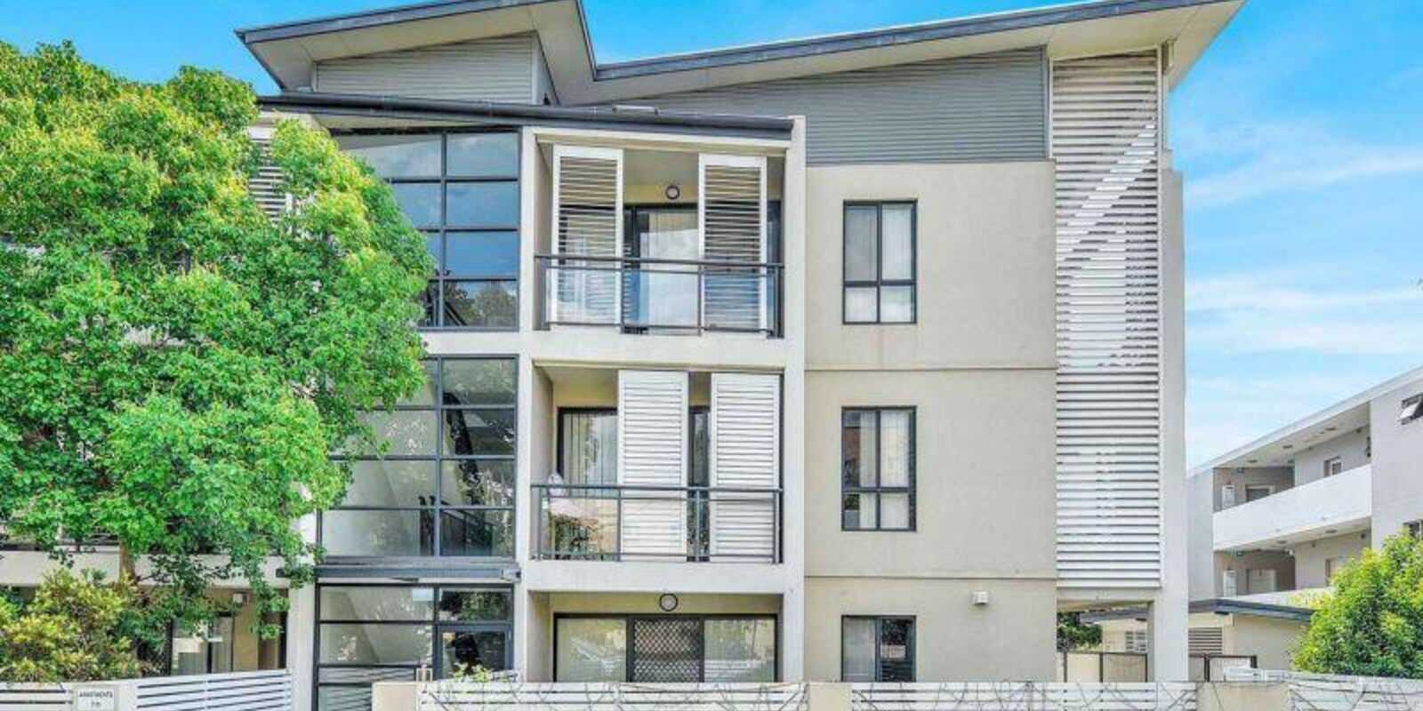 2/13-15 Lydbrook Street Westmead