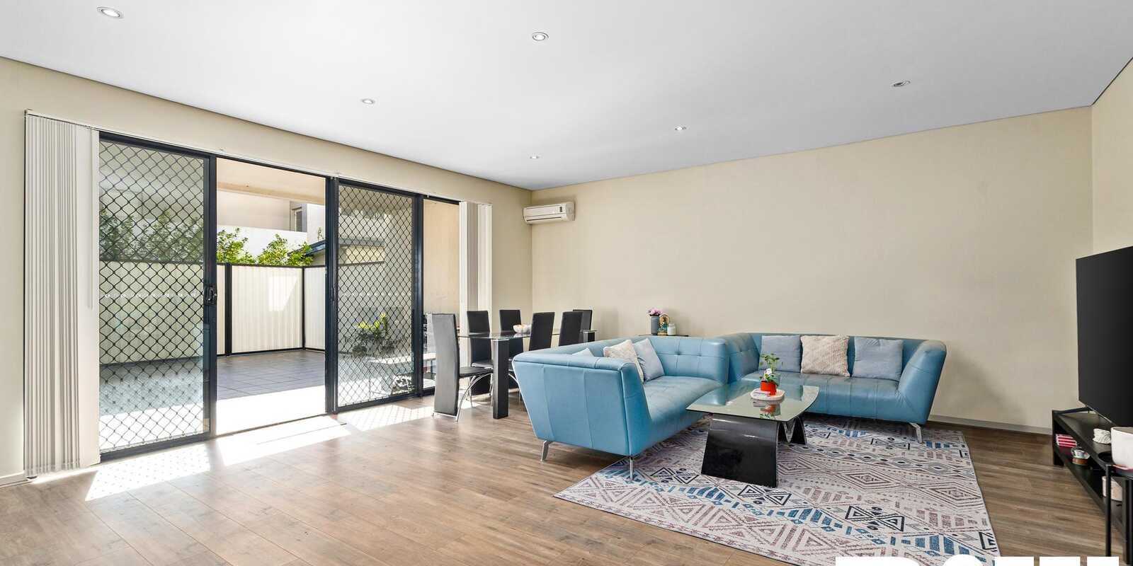 2/13-15 Lydbrook Street Westmead
