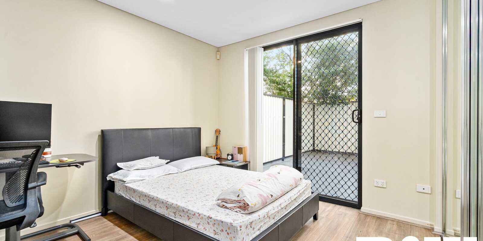 2/13-15 Lydbrook Street Westmead