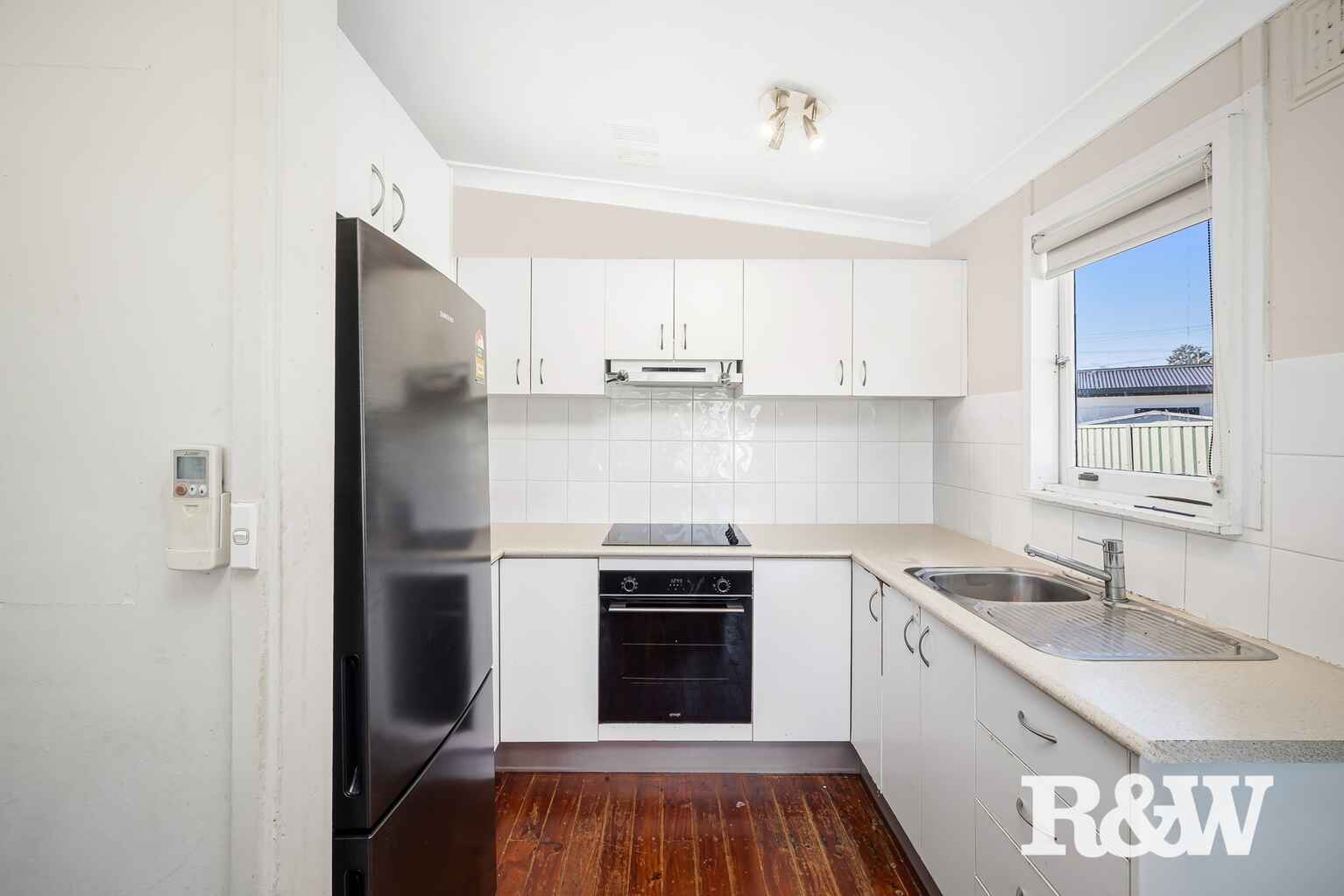 8 Hales Place Blackett 8 Hales Place Blackett