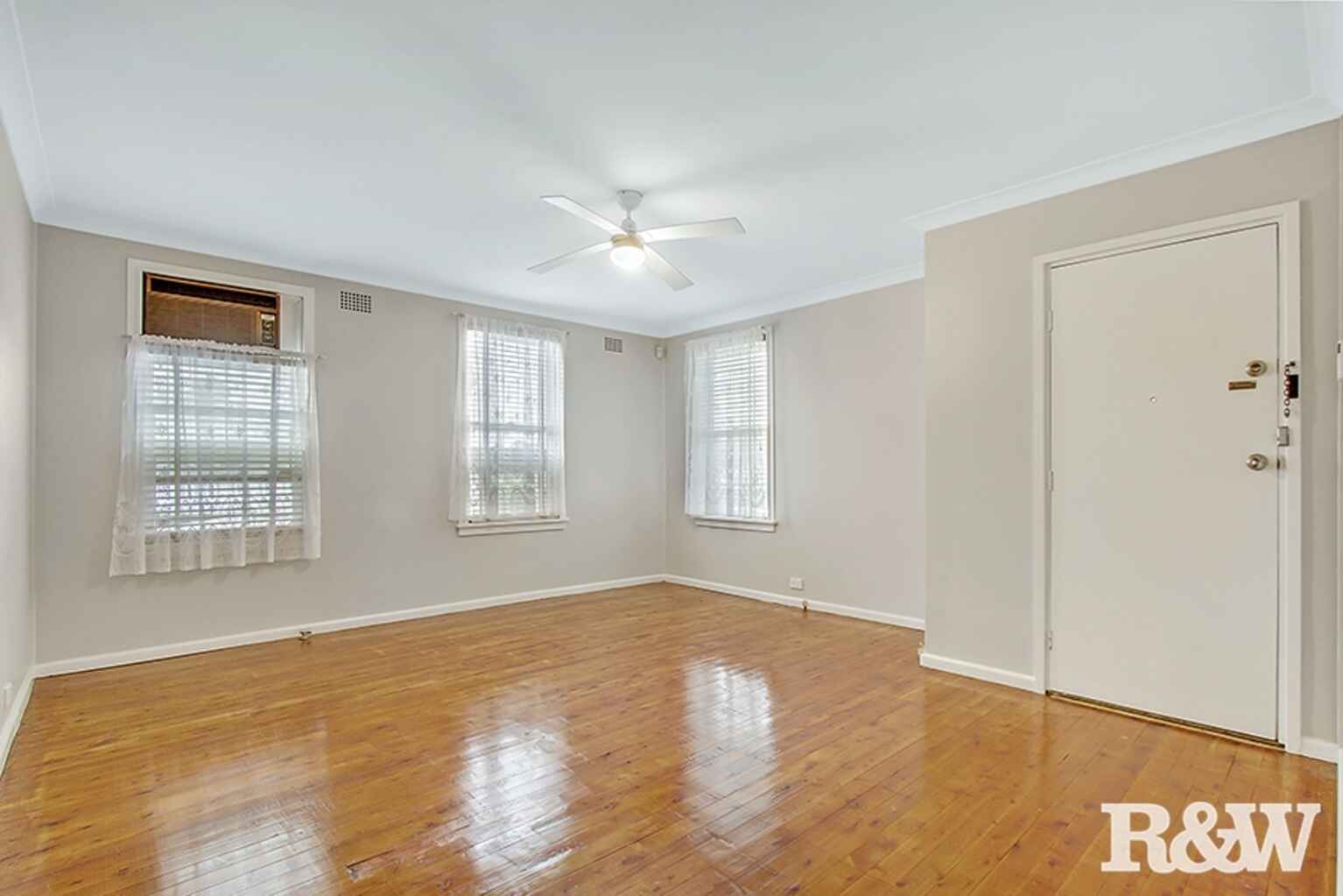 31 Torres Crescent Whalan