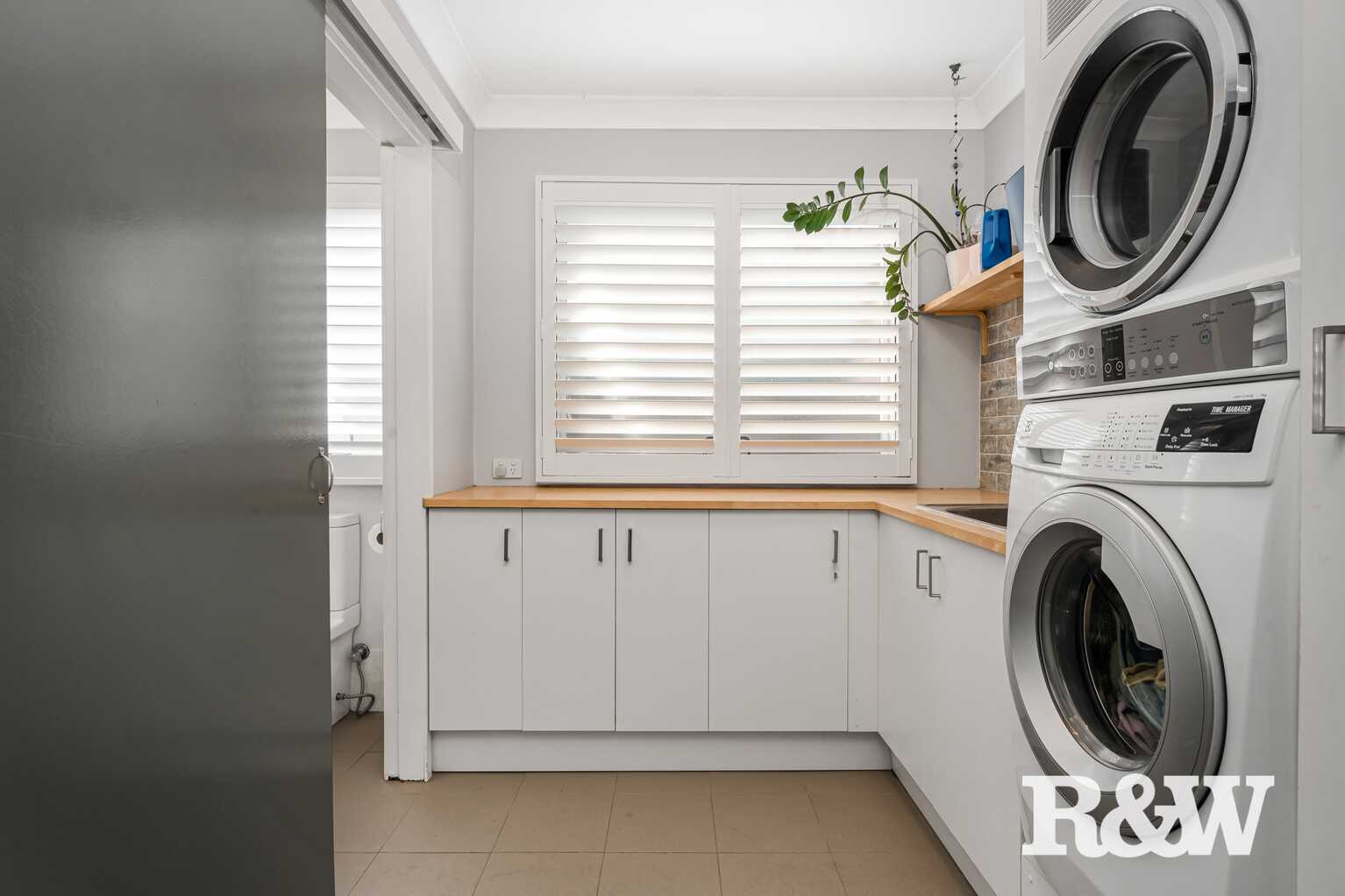 12 John Oxley Avenue Werrington County 12 John Oxley Avenue Werrington County