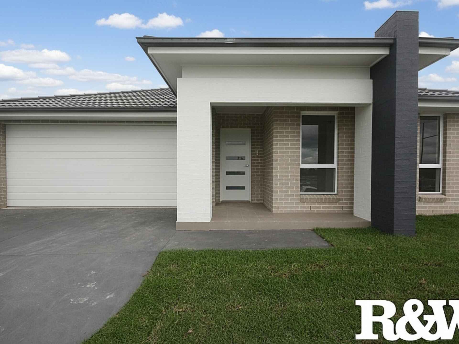 8 Dalrymple Street Minto