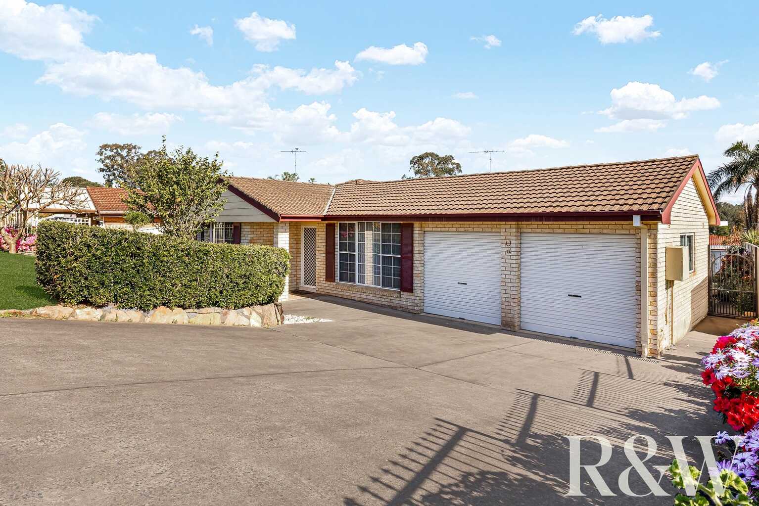 74 Minchin Drive Minchinbury 74 Minchin Drive Minchinbury
