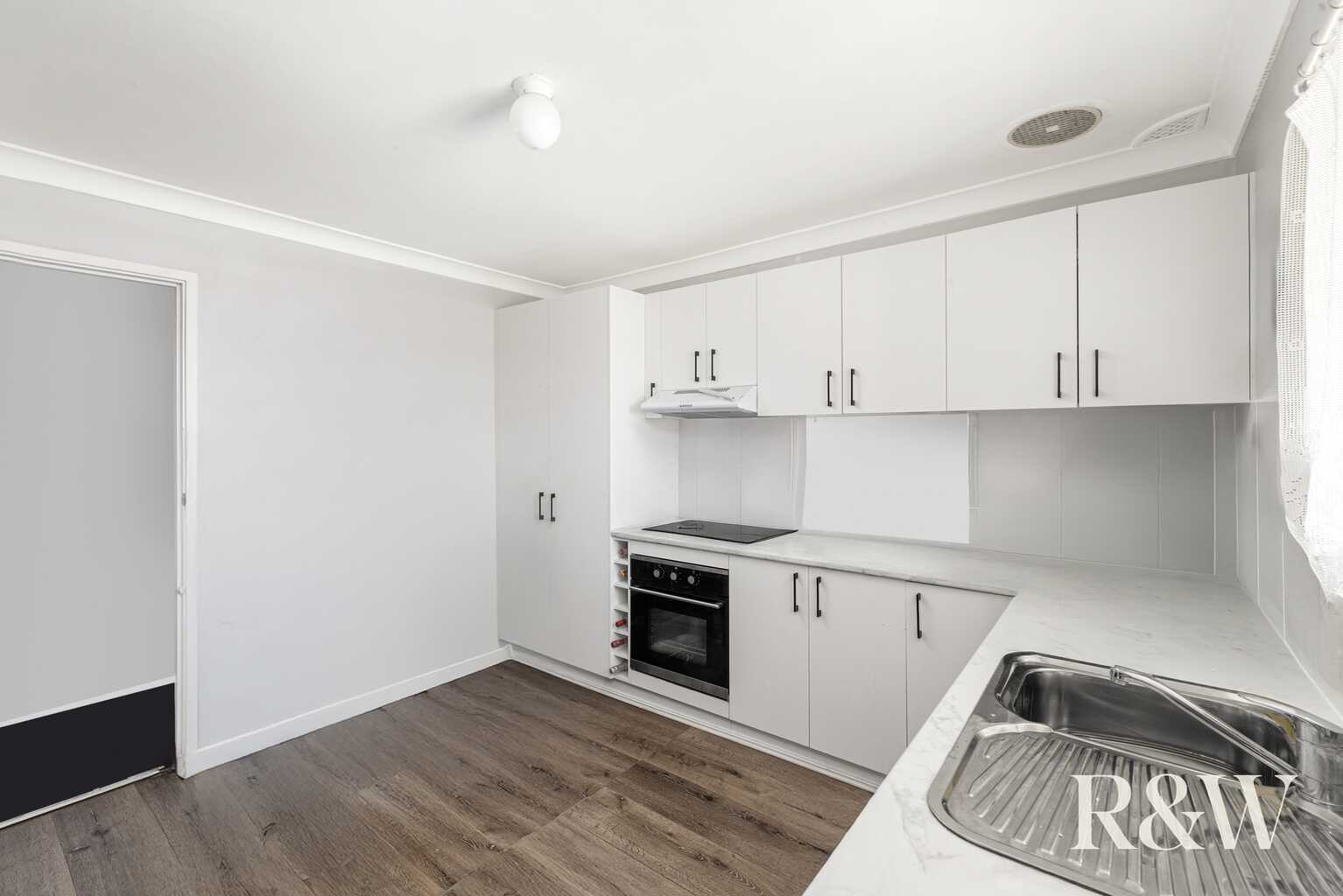1 Mundin Street Doonside 1 Mundin Street Doonside