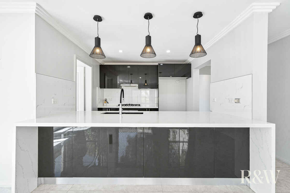 1/111 Melbourne Street Oxley Park