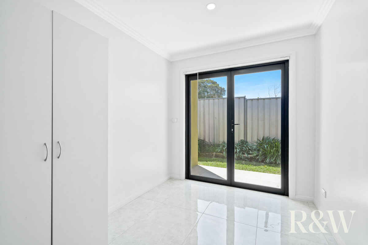 1/111 Melbourne Street Oxley Park