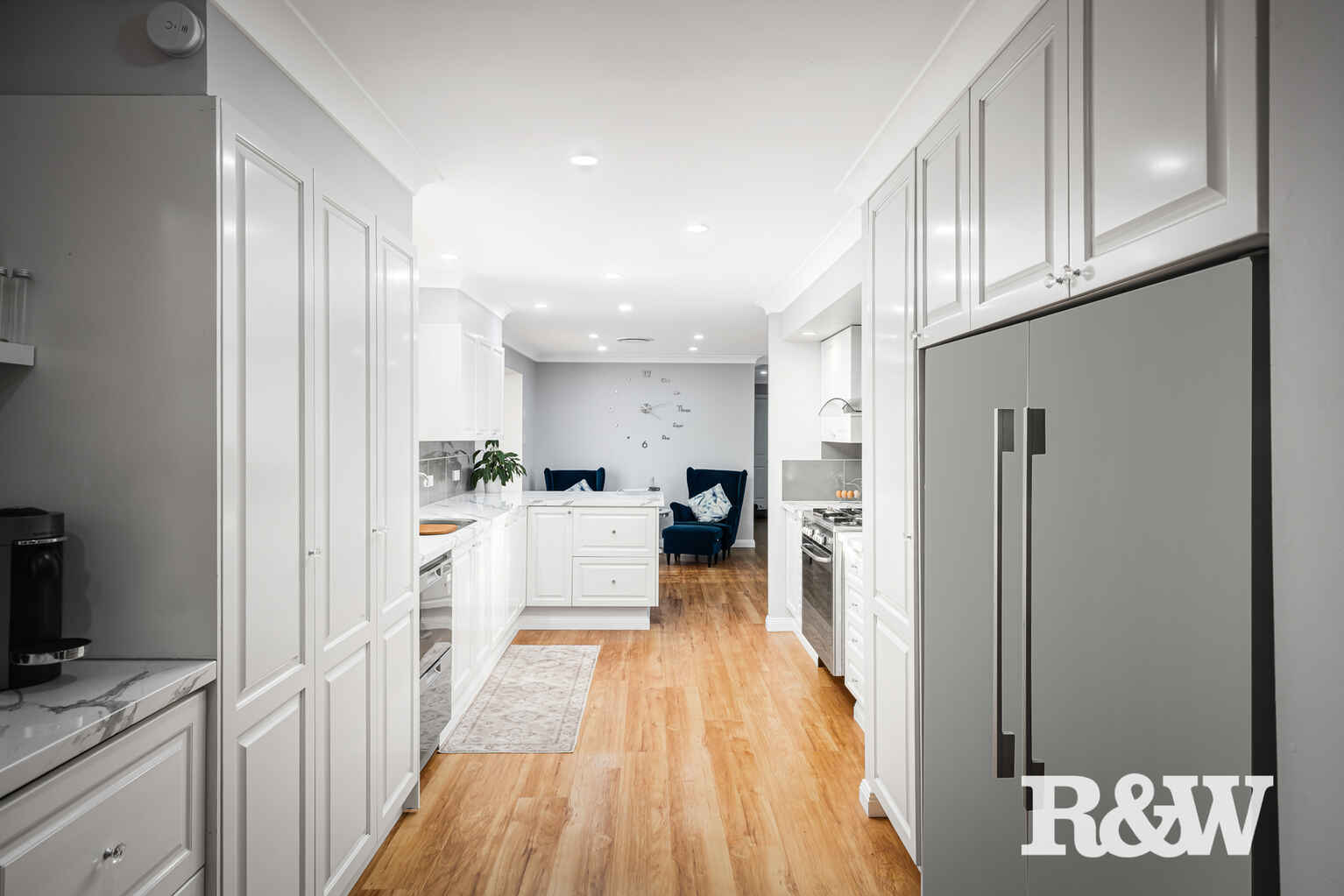 17 Clare Crescent Oakville 17 Clare Crescent Oakville