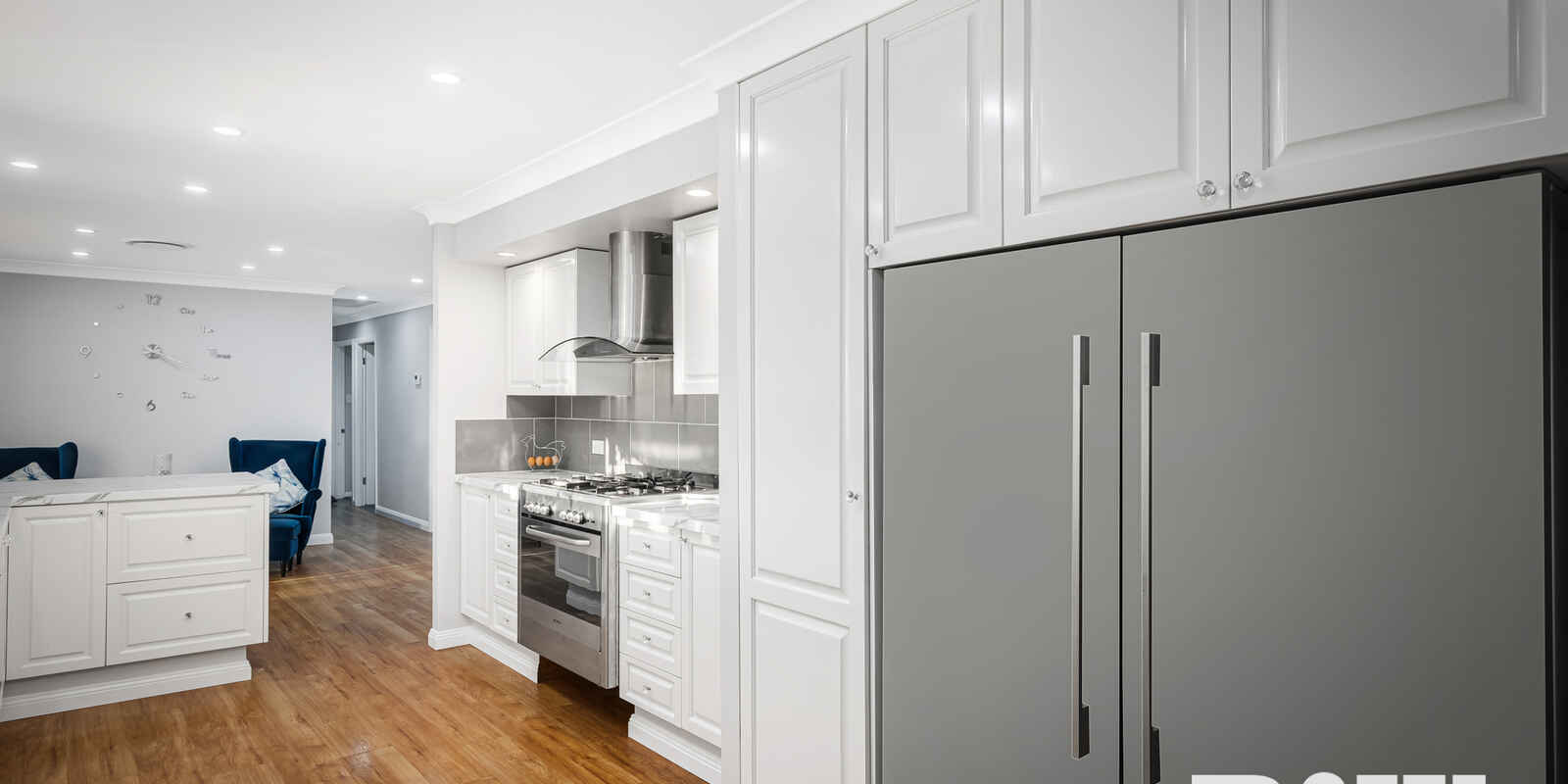 17 Clare Crescent Oakville