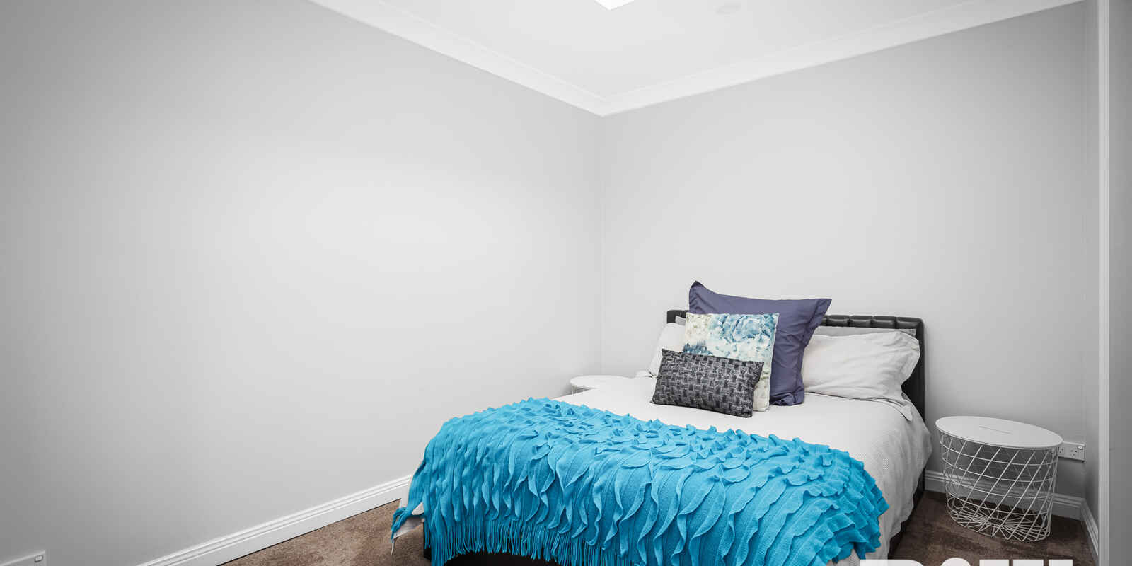 17 Clare Crescent Oakville