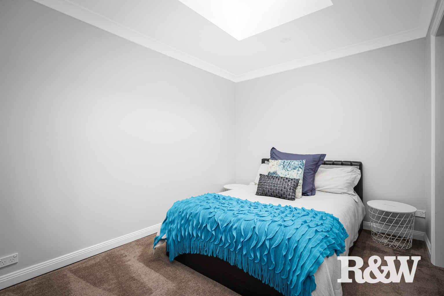 17 Clare Crescent Oakville 17 Clare Crescent Oakville