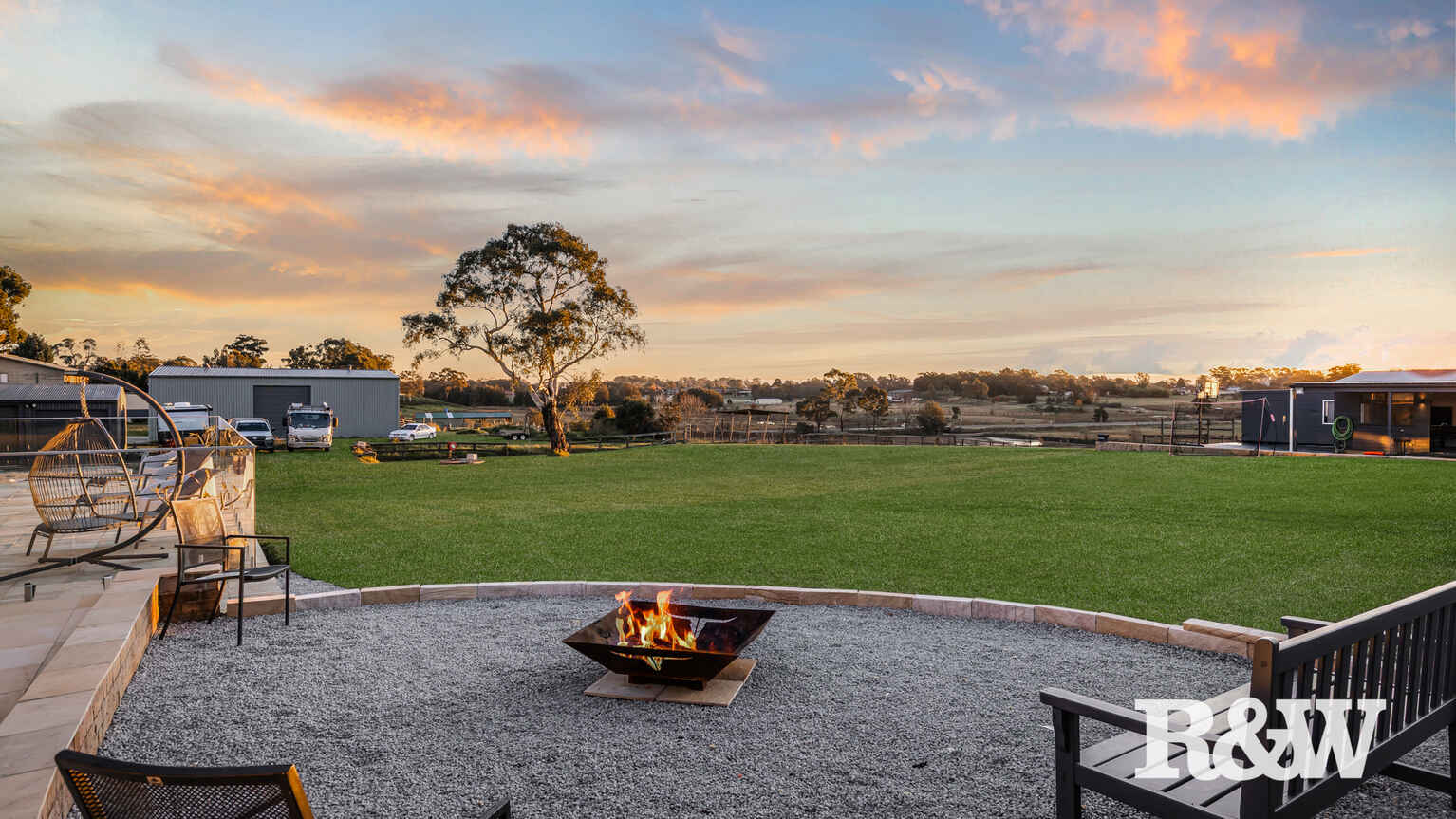 17 Clare Crescent Oakville 17 Clare Crescent Oakville